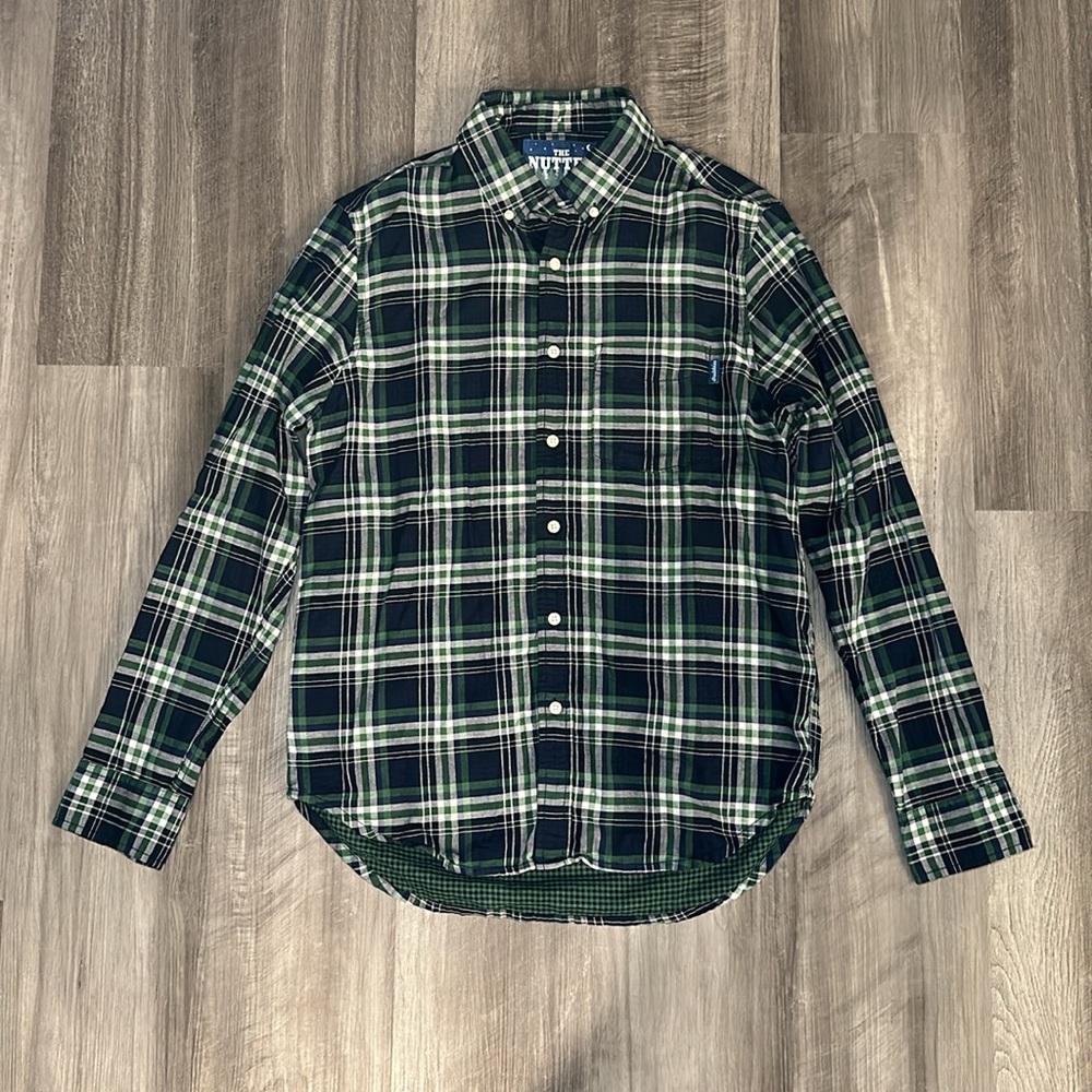 Chubbies The Nutter Long Sleeve Button Down Shirt… - image 2